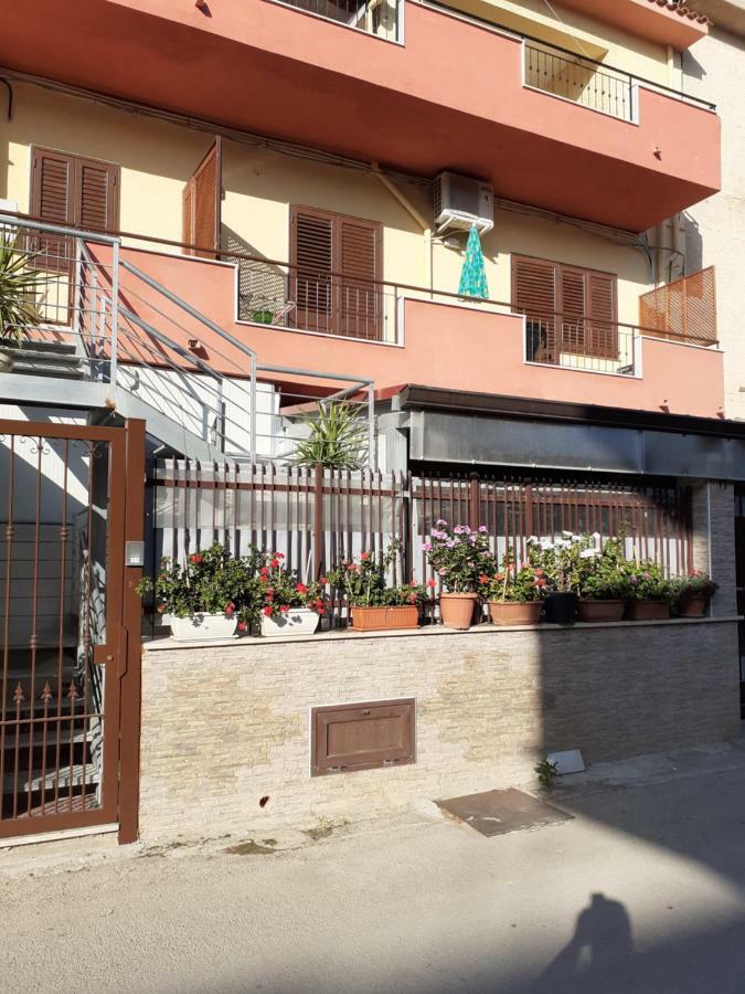 Appartamento SOPHIA Appartament Trappeto  Esterno foto